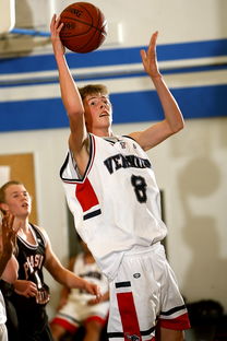 爱游戏体育入口-国际羽毛球大奖赛中国队包揽全部金牌，国际羽毛球联赛